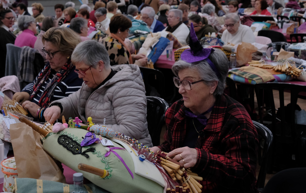 Multitudinaria 'Xuntanza de Palilleiras' en Neda