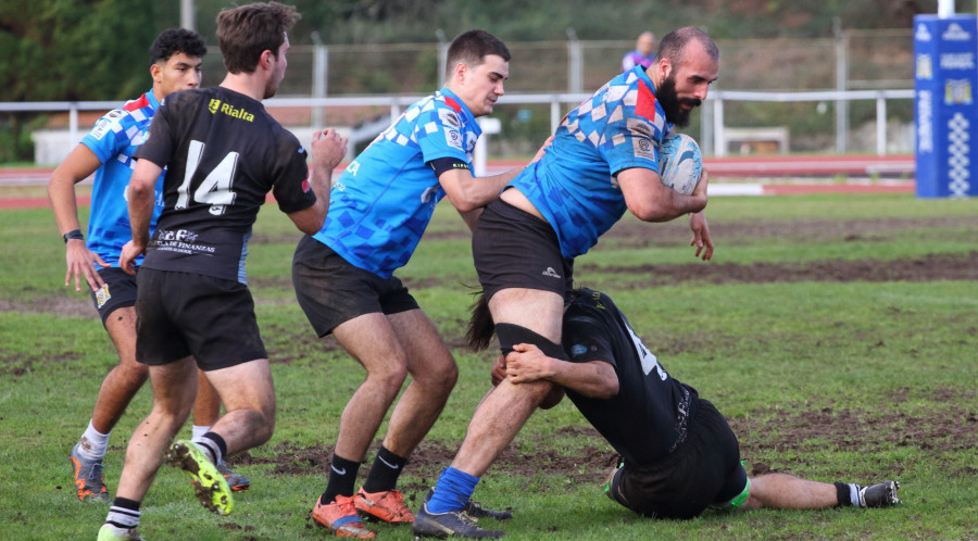 El Rugby Ferrol, aún con opciones tras ganar al CRAT