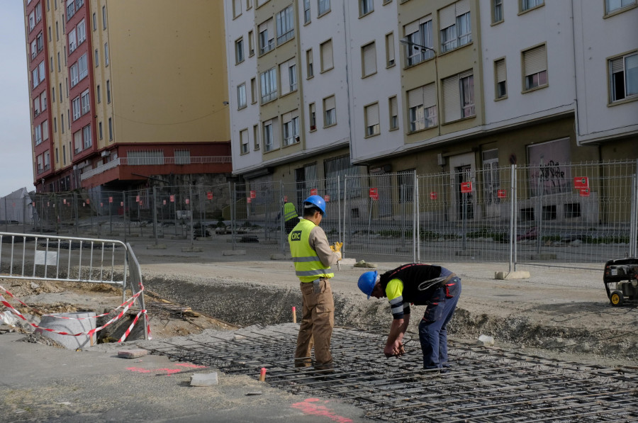 La humanización de As Pías, en Ferrol,  avanza en la calle Marqués de Santa Cruz