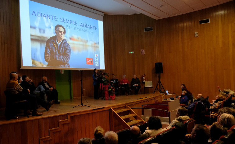 Rafael Pillado recibe un sentido homenaje en Ferrol en el primer aniversario de su muerte
