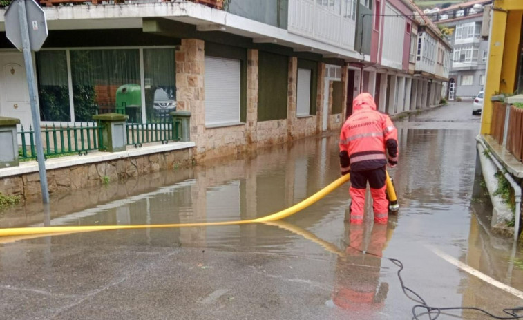 El temporal deja inundaciones, cortes en la red ferroviaria y restricciones en el consumo de agua