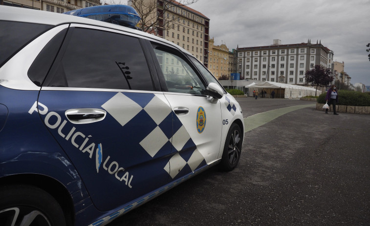 Una intensa persecución por las calles de Ferrol desata el pánico entre los vecinos de Canido, en Ferrol