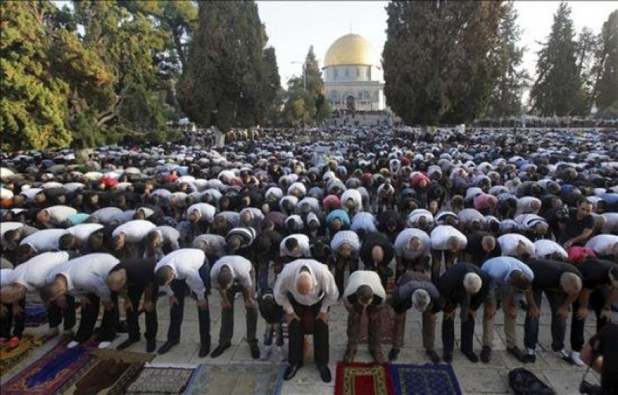 Hamás pide a los palestinos "romper el cerco" de Israel en la Explanada de las Mezquitas de Jerusalén