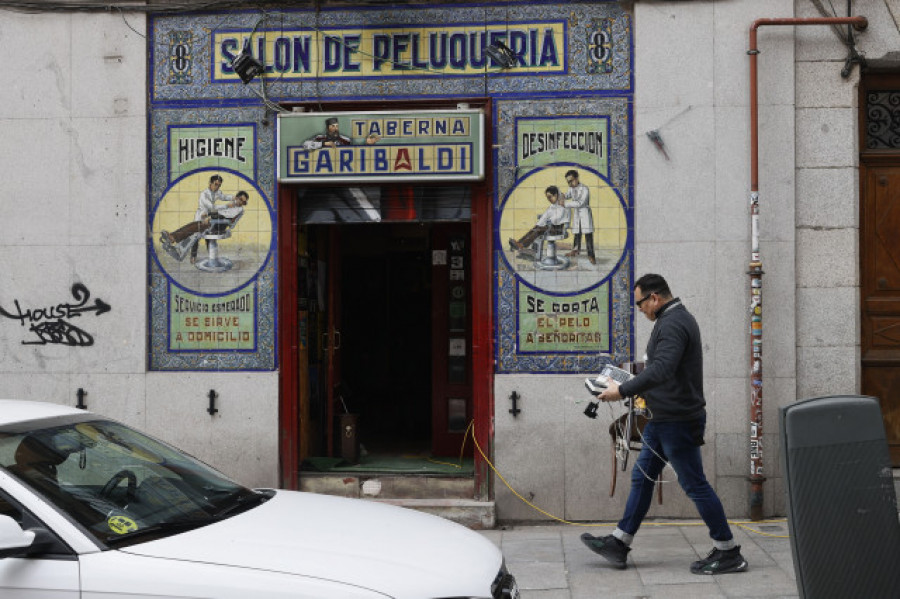 Pablo Iglesias abre un bar en el  barrio madrileño de Lavapiés