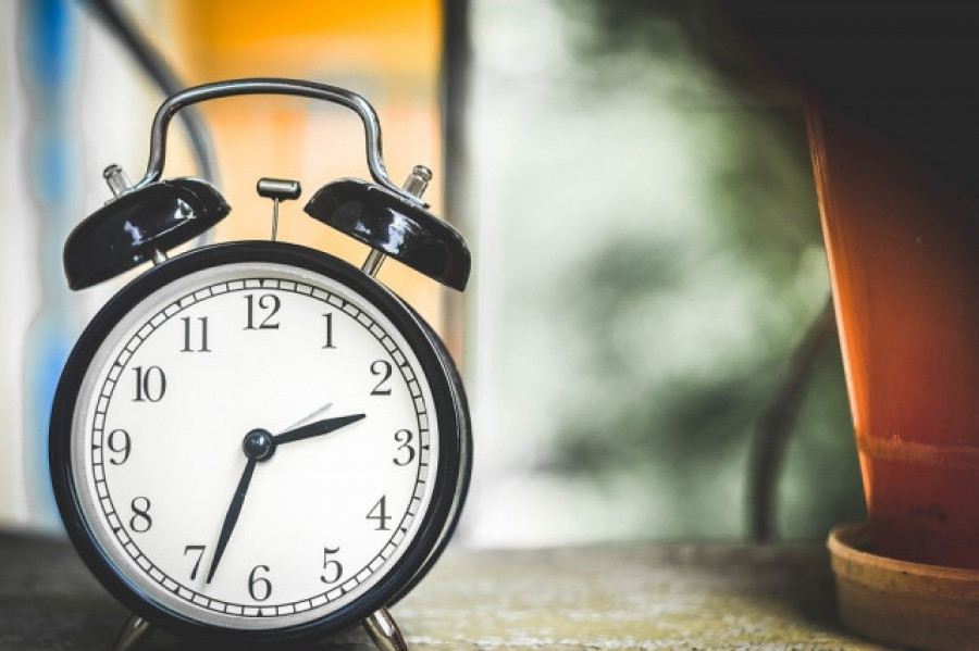 Llega el horario de invierno hay que adelantar o atrasar el reloj