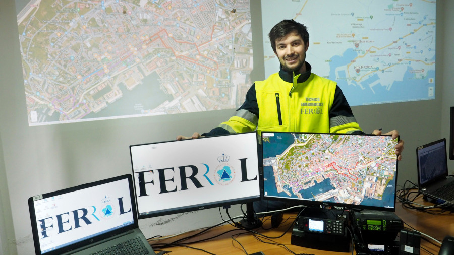 Alejandro Santiago: “En Protección Civil se vive la Semana Santa de Ferrol con mucha intensidad”
