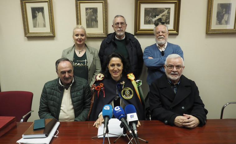 La ciudad de Ferrol se viste su capa de rondallista para preparar la fiesta de las Pepitas