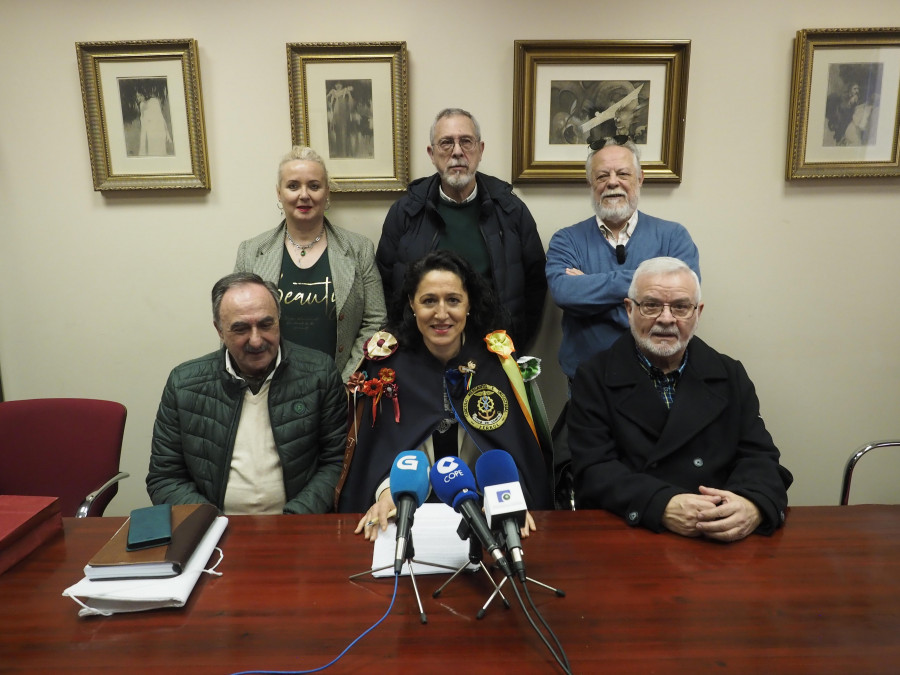 La ciudad de Ferrol se viste su capa de rondallista para preparar la fiesta de las Pepitas