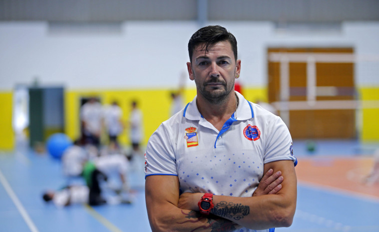 Pablo G. Parga, técnico del Voleibol Aldebarán San Sadurniño: “La gente quería más y al final estamos en la fase de ascenso”