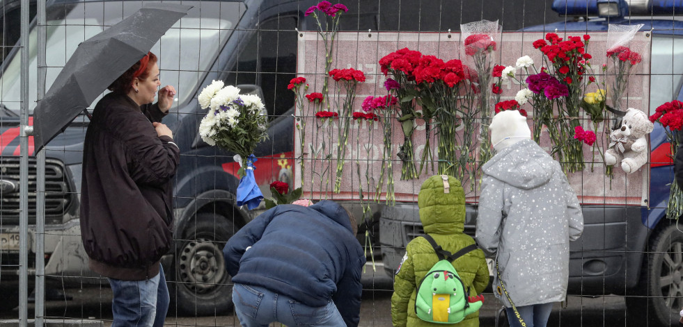 Aumenta a 133 el número de muertos en el atentado en una sala de conciertos cerca de Moscú