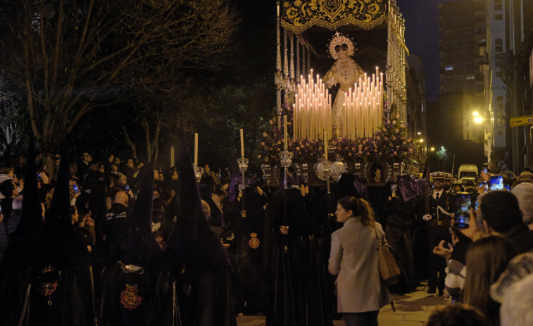 Cristo Rey y la Amargura protagonizan la única procesión del Lunes Santo en Ferrol