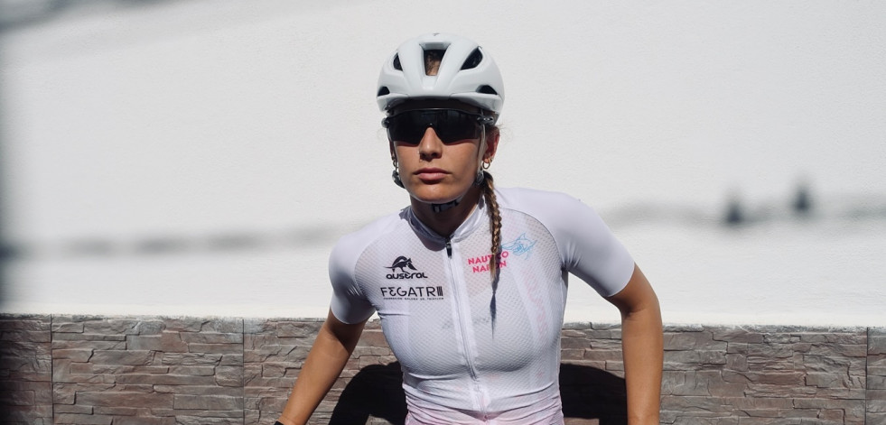 Sara Guerrero, triatleta naronesa internacional: “Mi objetivo es ganar el Nacional en A Coruña ”