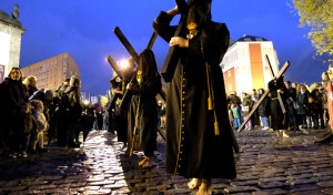 Procesión de la Caridad y el Silencio de las Angustias