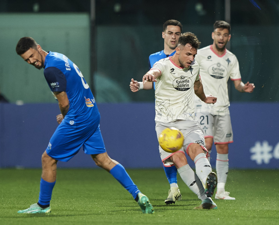 El equipo ferrolano perdió ante el Amorebieta en Lezama (21)