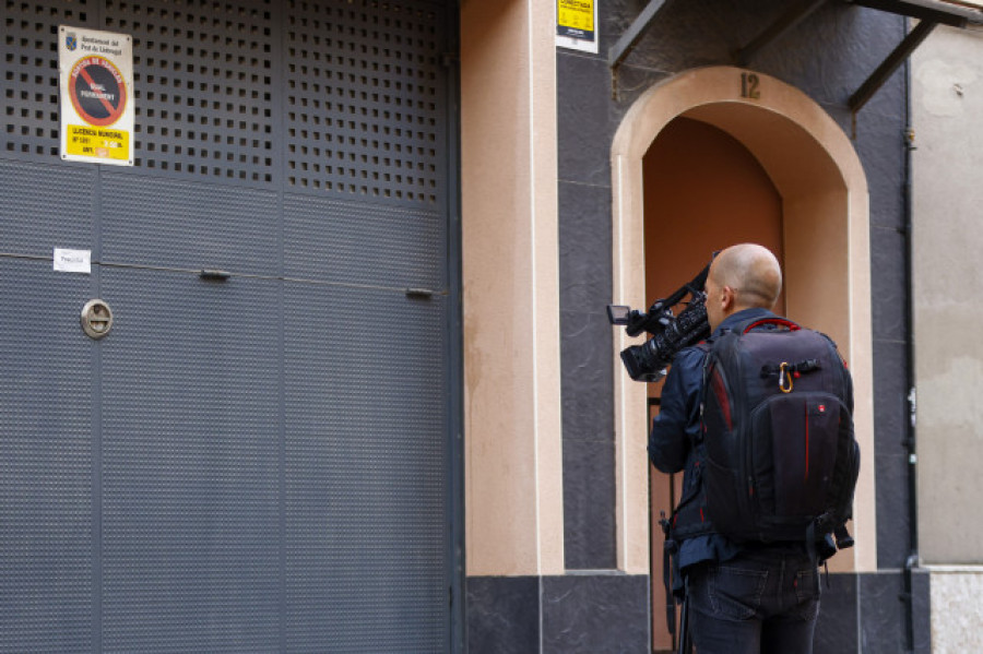 Hallan muertos en Barcelona a una mujer y sus dos hijos