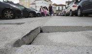 La ‘plaza de la viagra’ que trae de cabeza a los vecinos y vecinas de Pontedeume