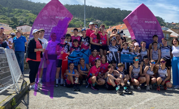 Náutico de Narón, Triatlón Ferrol y Natación Cedeira, medallistas en el Gallego de duatlón de base en Muros