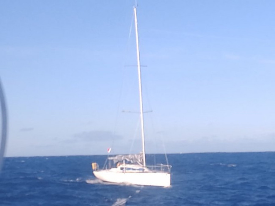Encuentran frente a Fisterra el cuerpo de un regatista francés que navegaba hacia el Caribe