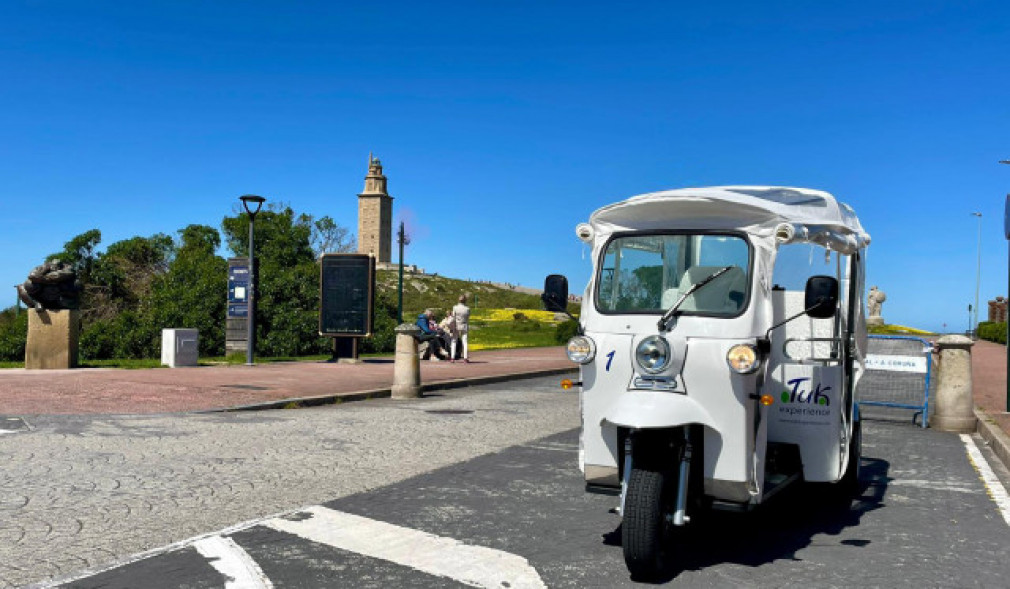 Innovación y sostenibilidad: A Coruña se reinventa con sus Tuk Tuk eléctricos