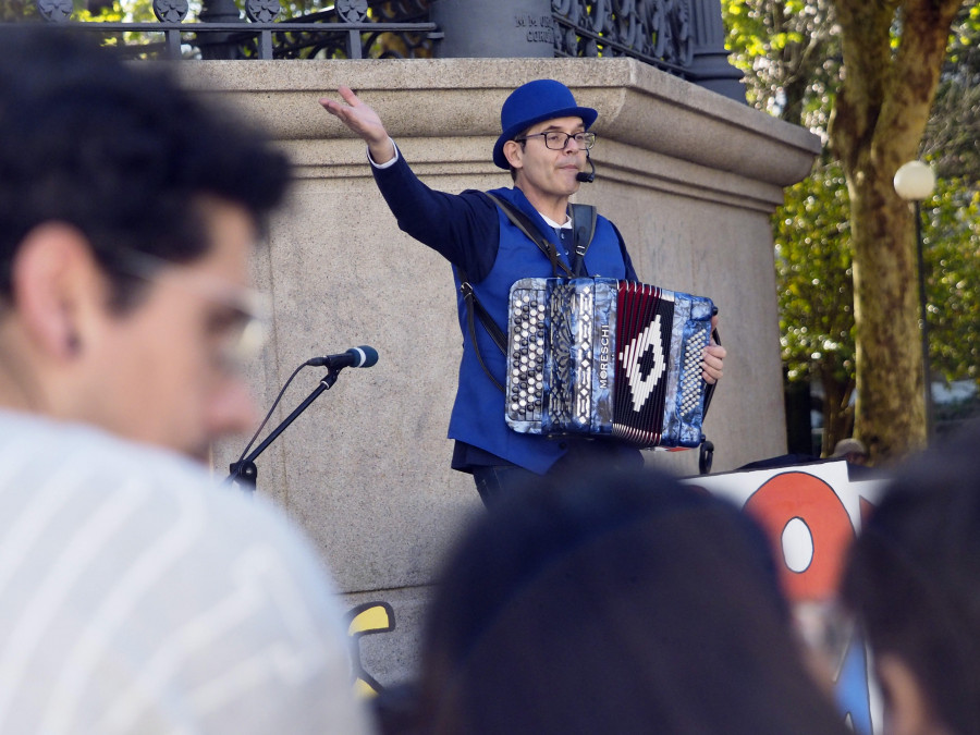 Diversión y conciencia social se fusionaron en la actividad infantil de la Feira do Libro