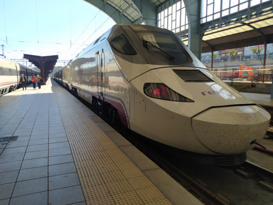 Renfe ya ha vendido 43.000 billetes de AVE a Galicia y Asturias