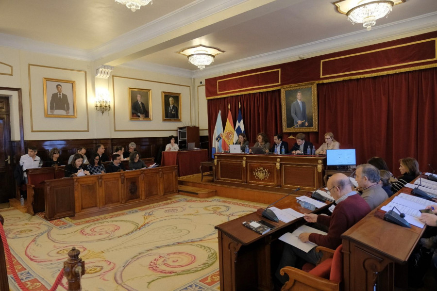 El pleno apoya por unanimidad impulsar los nuevos pliegos de comedores escolares