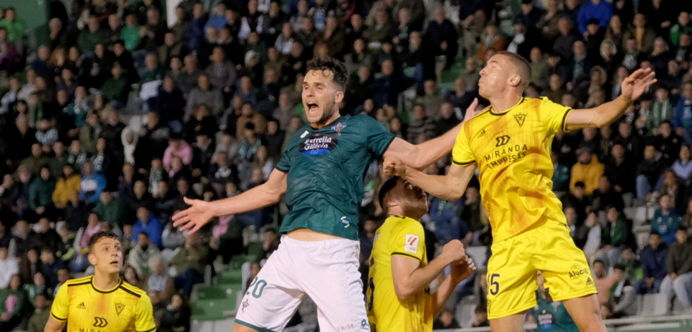 Racing de Ferrol contra el Mirandés otra oportunidad perdida