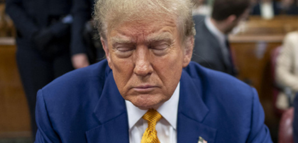 Trump sugiere que las políticas demócratas son responsables del accidente aéreo en Washington