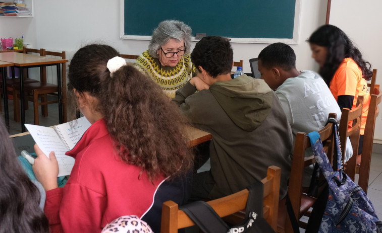 Gelis y Luisa, dos voluntarias de un programa de Cáritas que surge al amparo de la 