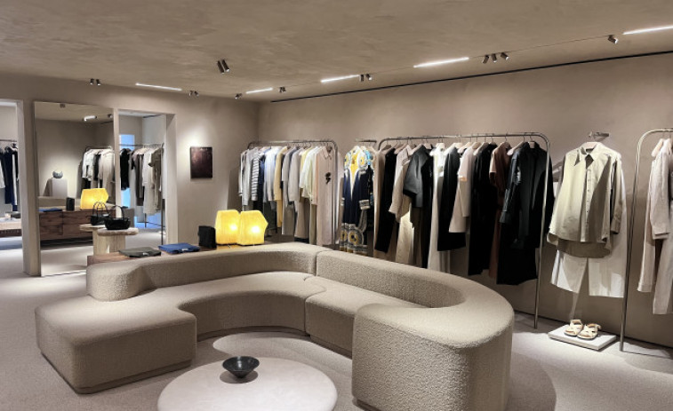 Ottodisanpietro inauguró  su nueva tienda en Juana de Vega