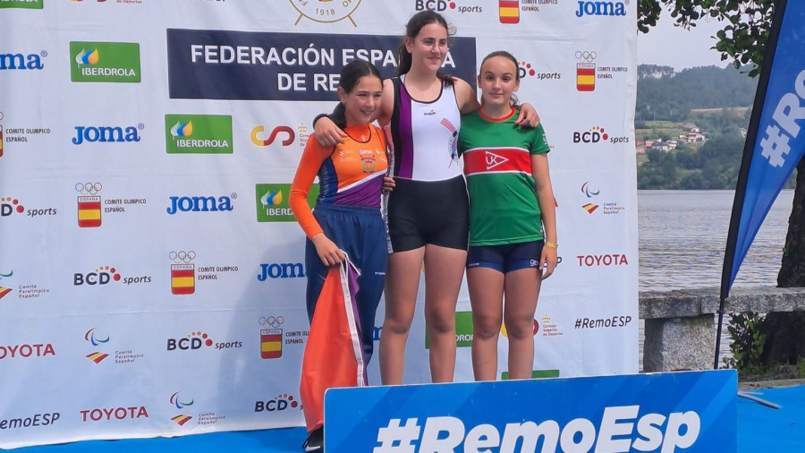 La remera cedeiresa Leire Hermida se sube también a lo más alto en Ourense