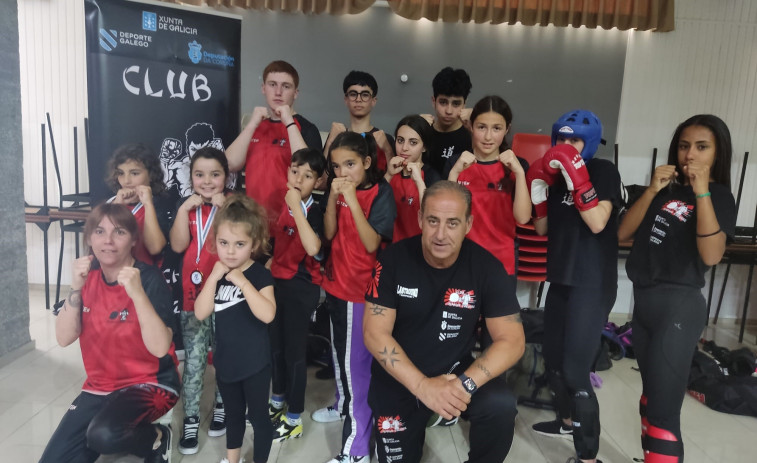 Buen papel local en la Copa Federación de kickboxing
