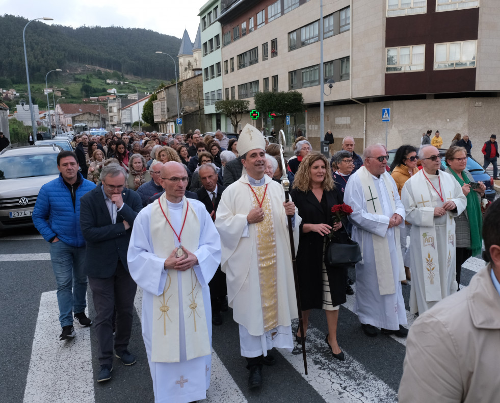 Iglesia de Santa Rita bendición de las rosas y procesión059