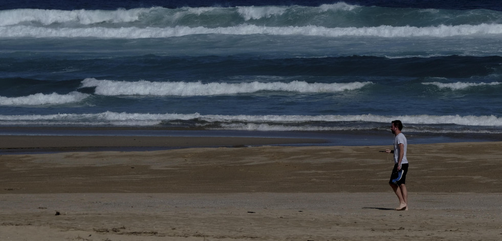 Valdoviño saca a licitación el servicio de limpieza de las playas del municipio