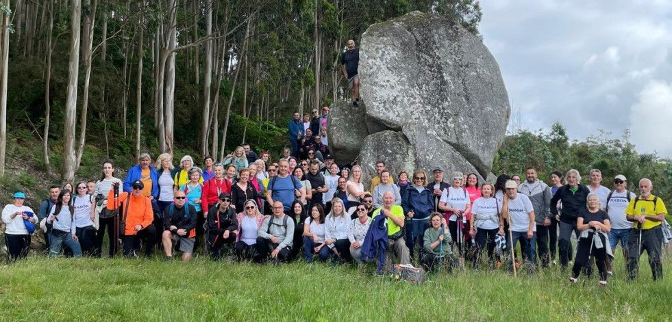 Más de 80 personas compartieron la segunda ruta del programa naronés ‘Ponte en ruta con nós’