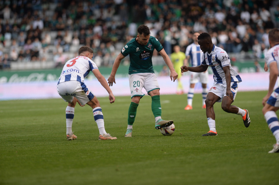 El Racing despierta del sueño