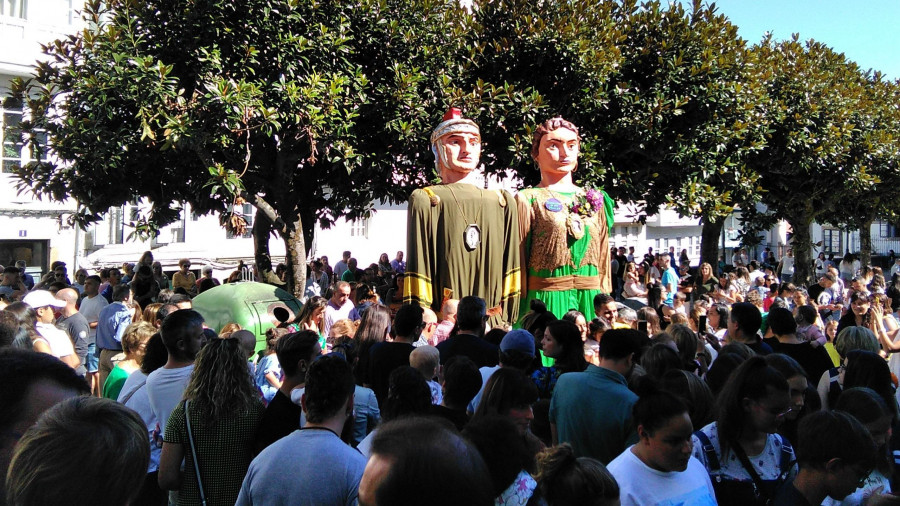 Pontedeume | Del pasado medieval al presente popular