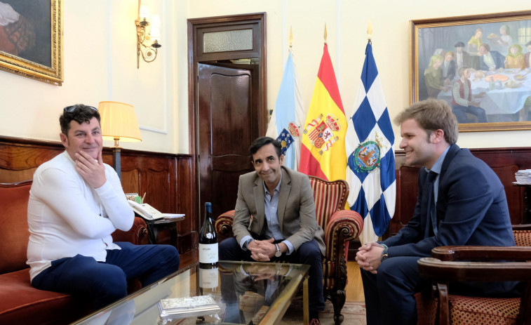 El Concello reconoce a Bodegas El Paraguas tras recibir un nuevo galardón por sus vinos