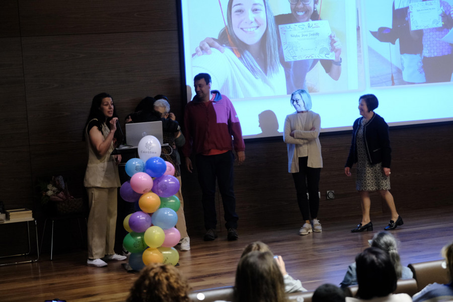 Fiesta por el décimo aniversario del programa de refuerzo socioeducativo de Cáritas