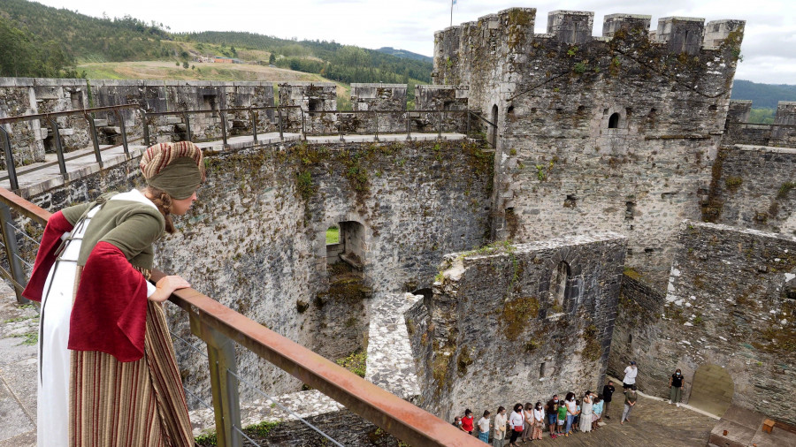 Moeche | Convertir en orgullo ‘irmandiño’ un castillo feudal