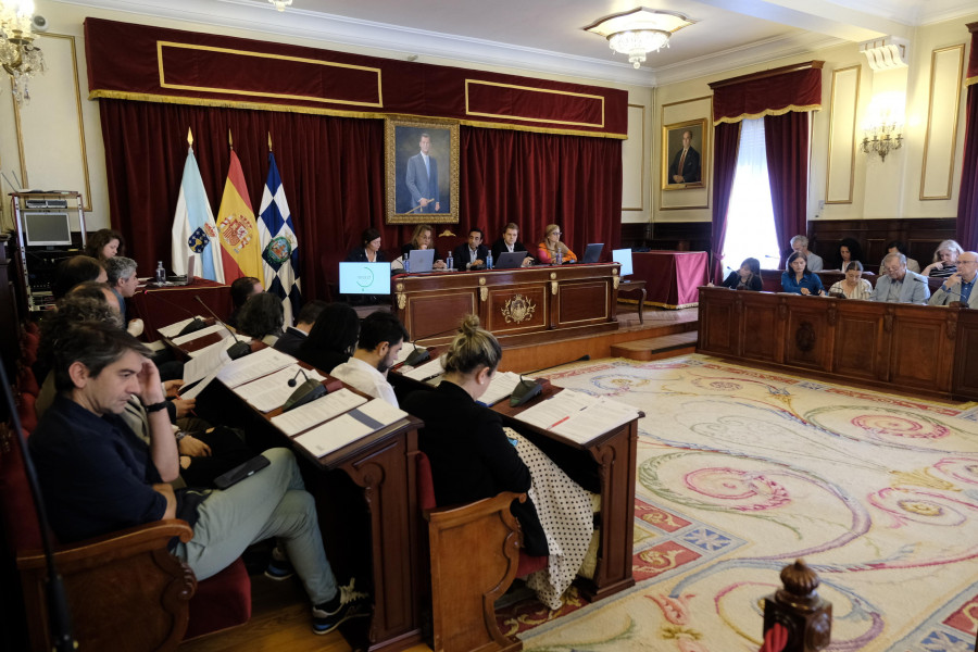 La corporación ferrolana aprueba tras un acalorado debate las cuentas de Emafesa