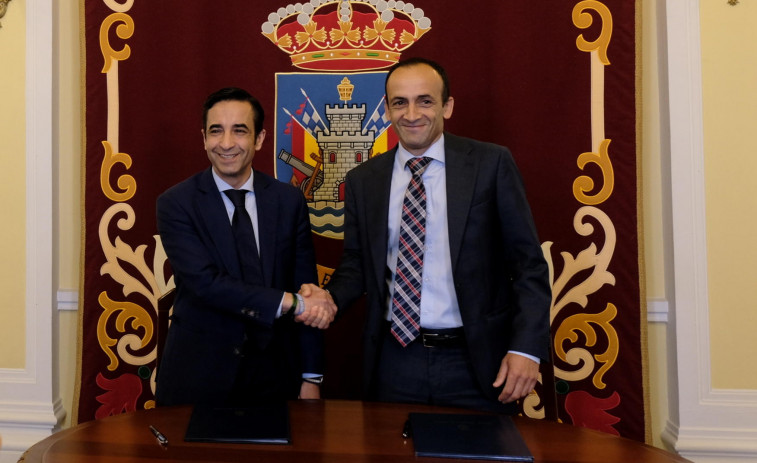 Concello y Puerto sellan el acuerdo de cesión de 231.000 metros cuadrados