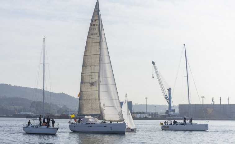 Los alumnos suboficiales de la Esengra partieron de Ferrol en el crucero de fin de curso