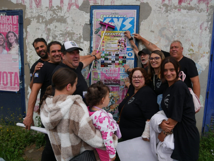 A comisión de festas de Caranza colga o primeiro cartel do evento