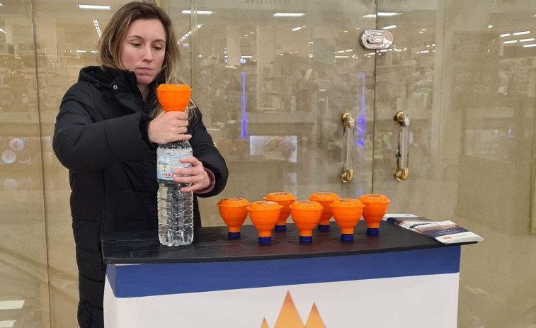 Narón repartirá embudos para fomentar la recogida selectiva de aceite usado