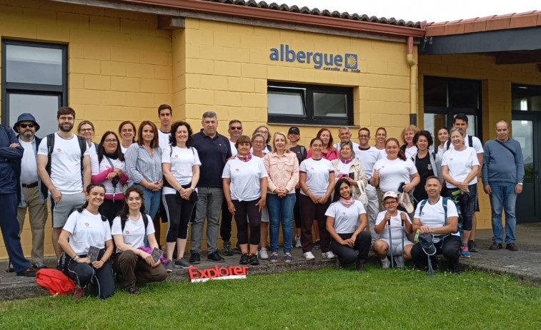 O UDC Explorer levou máis dunha trintena de persoas polo Camiño Inglés