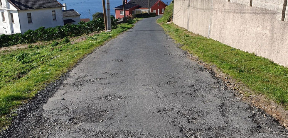 Valdoviño invertirá unos 200.000 euros en la mejora de 18 caminos del municipio