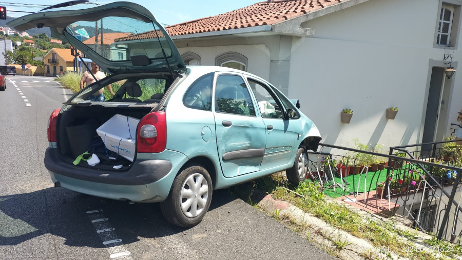 Jornada negra en las carreteras de la comarca con cuatro accidentes, dos de ellos en cadena