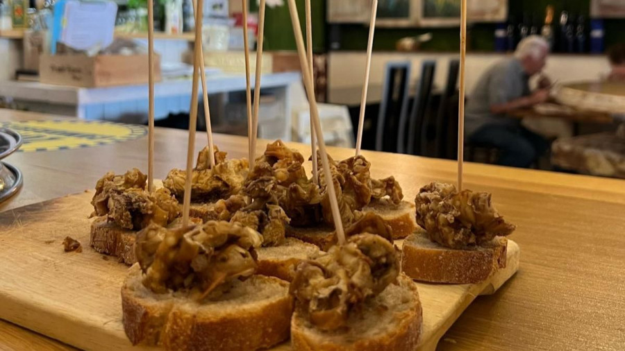 La comida casera en Narón se llama “Mama Flora”