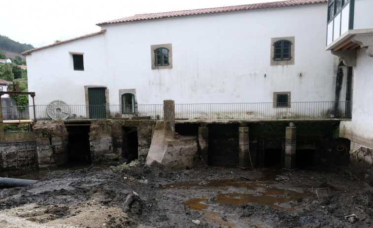 Cuenta atrás para que el molino de Xuvia, en Narón, complete su rehabilitación